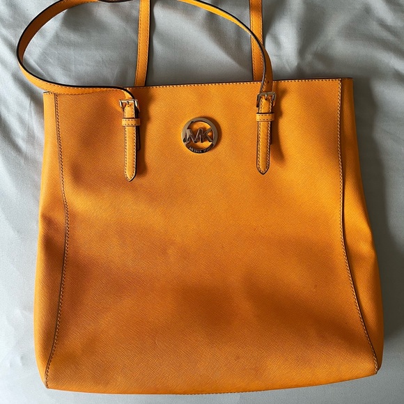 Michael Kors Jet Set travel orange leather laptop tote - Picture 1 of 3